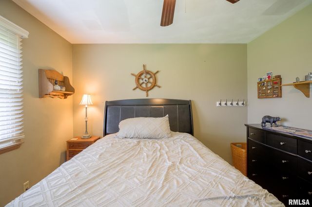 7320 W AKRON Road, Princeville, IL 61559