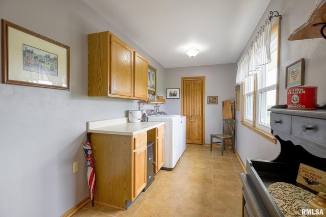 7320 W AKRON Road, Princeville, IL 61559