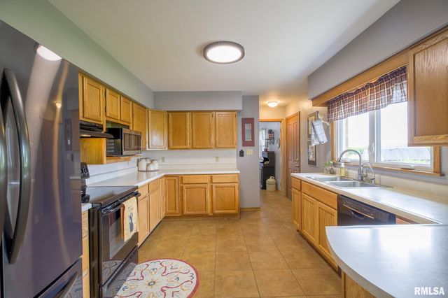 7320 W AKRON Road, Princeville, IL 61559