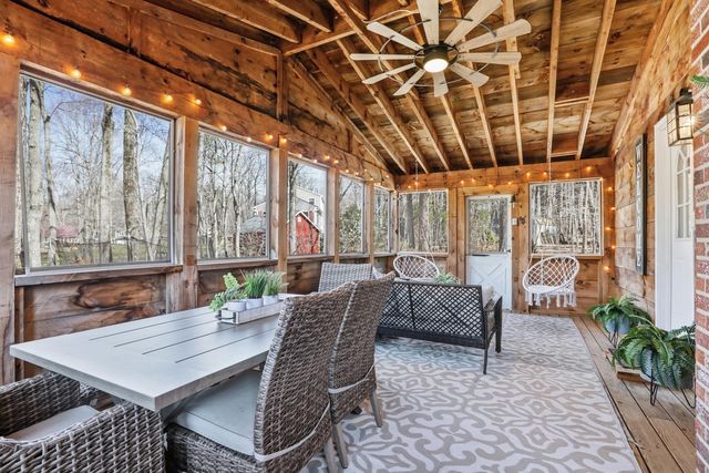 11 Elwood Road, Derry, NH 03038