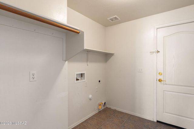 5525 N Little River Lane, Tucson, AZ 85704