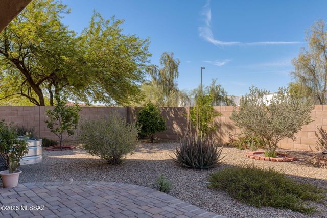 5525 N Little River Lane, Tucson, AZ 85704
