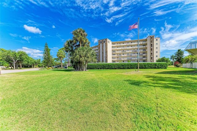 3680 IRONWOOD CIR 601L, Bradenton, FL 34209