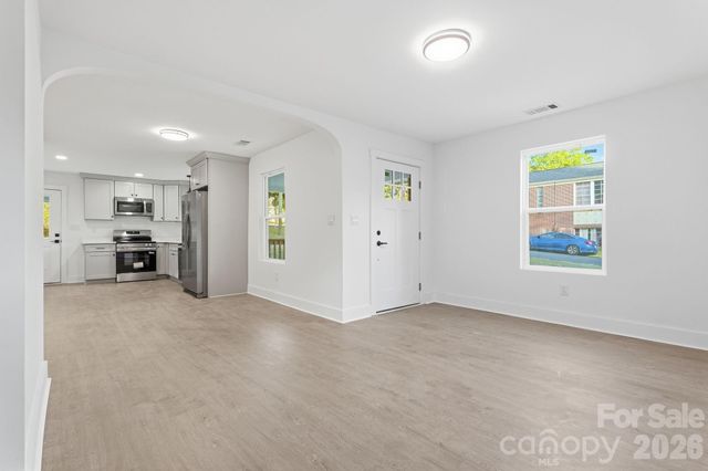 200 W 17th Street, Kannapolis, NC 28081