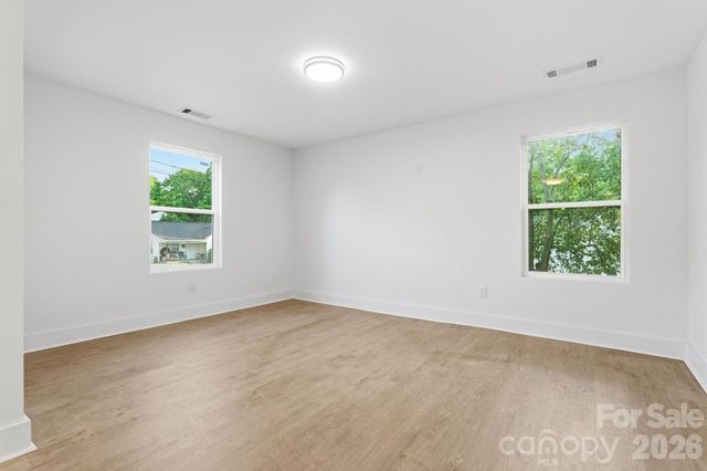 200 W 17th Street, Kannapolis, NC 28081