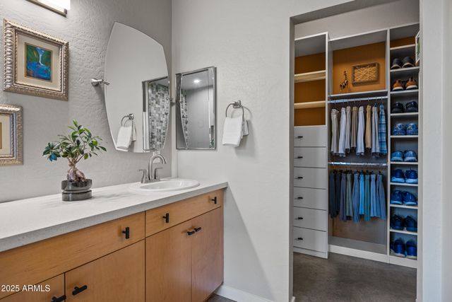 914 E OSBORN Road 306, Phoenix, AZ 85014