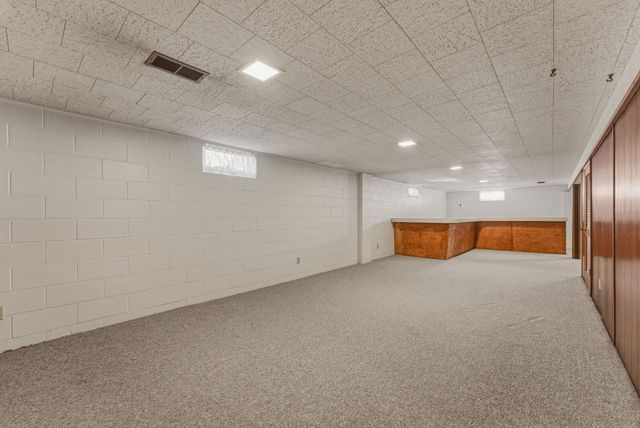 221 Hilltop Court, Milan, IL 61264