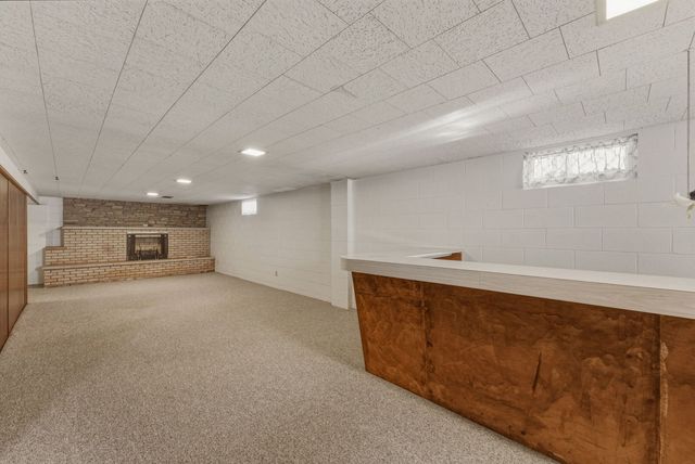 221 Hilltop Court, Milan, IL 61264