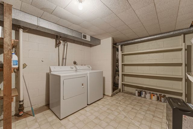 221 Hilltop Court, Milan, IL 61264