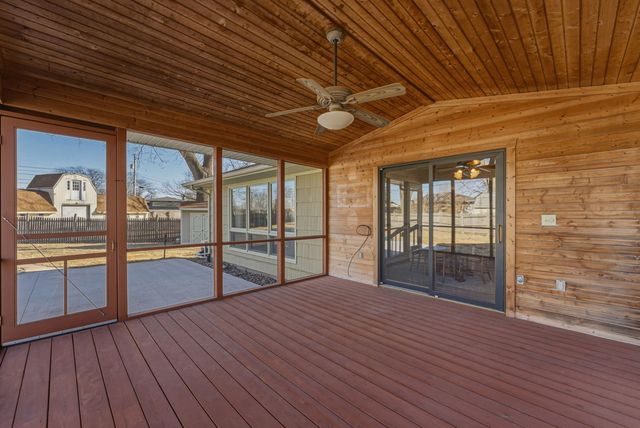 221 Hilltop Court, Milan, IL 61264