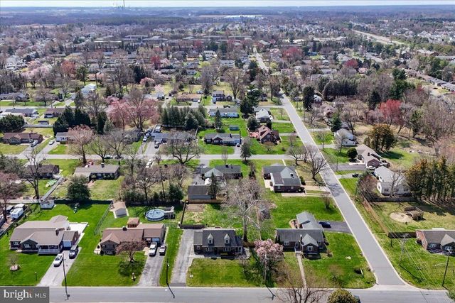 202 LLANGOLLEN BLVD, New Castle, DE 19720