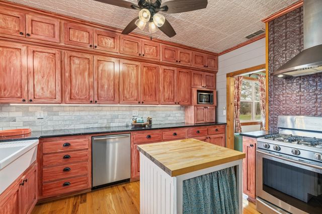 6171 County Road 334, Blanket, TX 76432