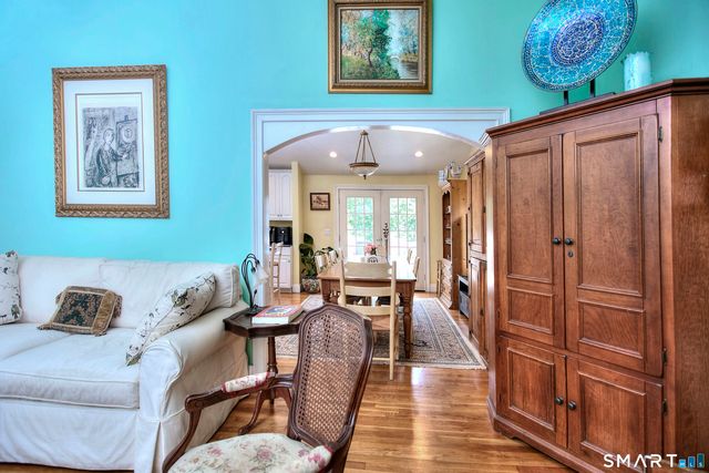 287 Greens Farms Road, Westport, CT 06880