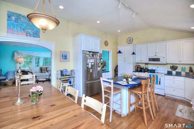 287 Greens Farms Road, Westport, CT 06880