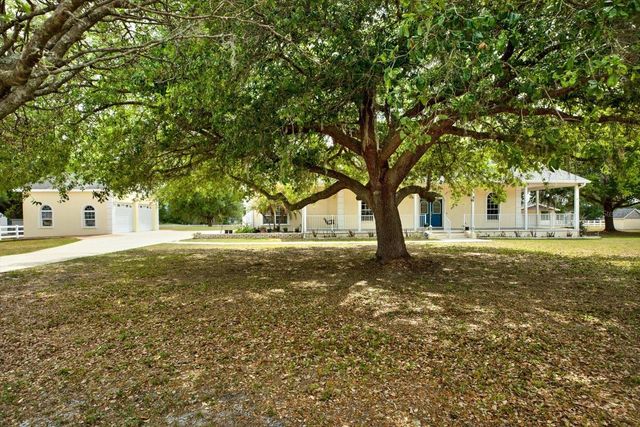 4217 CHASE DRIVE, Wesley Chapel, FL 33543