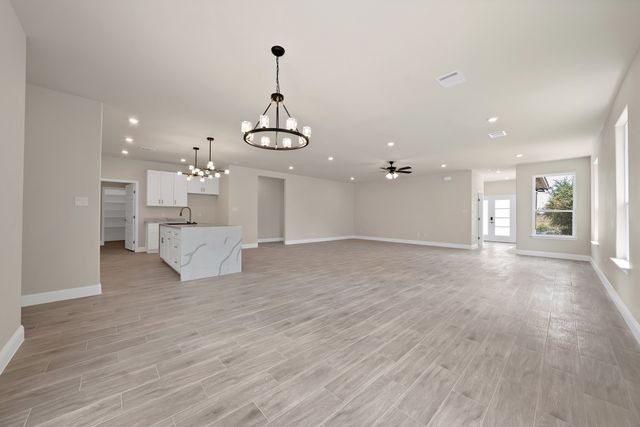 5021 Enchanted Court, Granbury, TX 76048