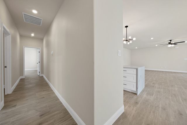 5021 Enchanted Court, Granbury, TX 76048