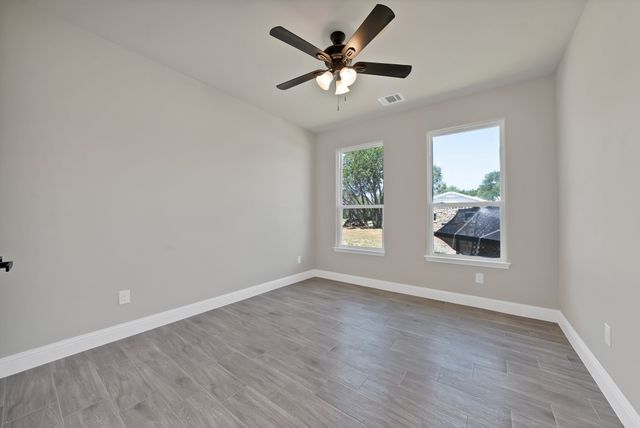 5021 Enchanted Court, Granbury, TX 76048