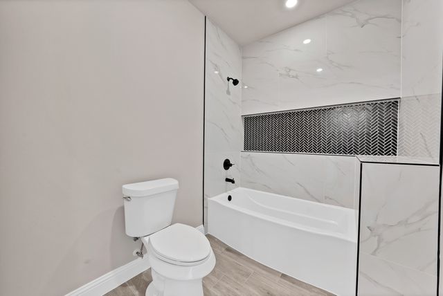 5021 Enchanted Court, Granbury, TX 76048