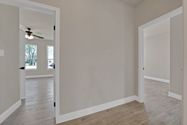 5021 Enchanted Court, Granbury, TX 76048