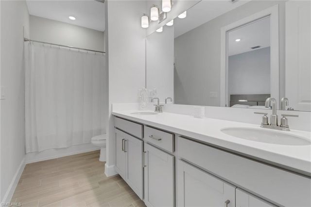 15561 Vittorio ST, Naples, FL 34114