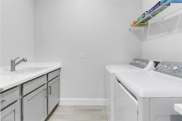 15561 Vittorio ST, Naples, FL 34114