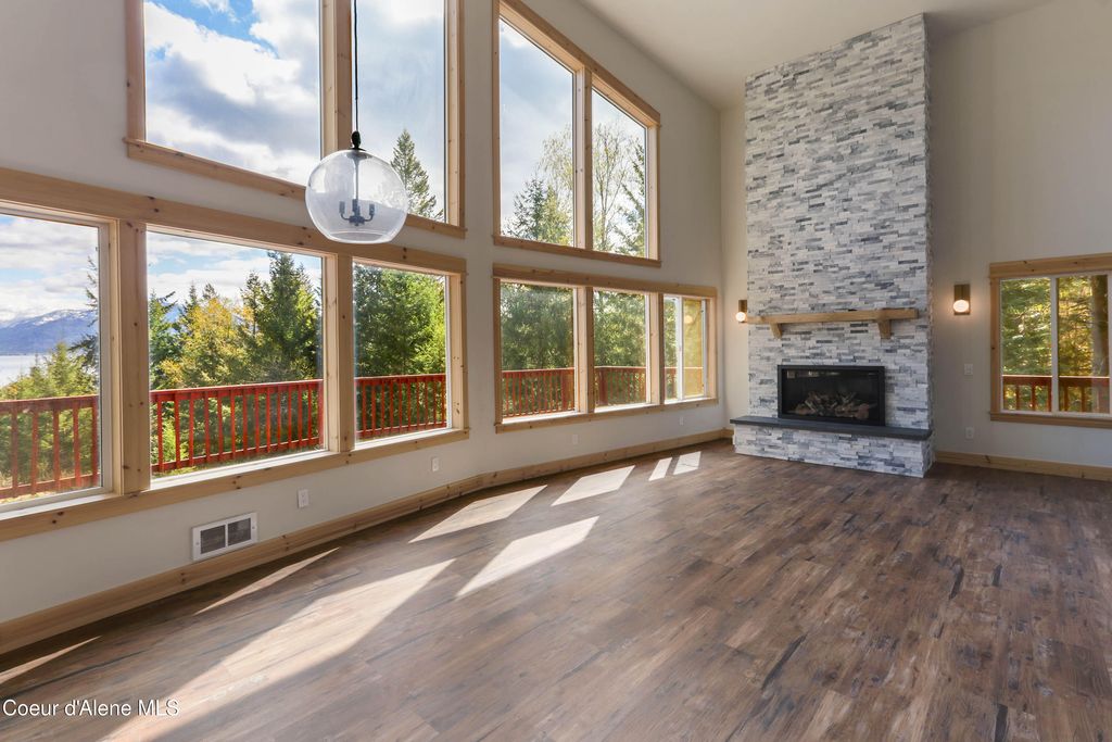6101 Bottle Bay Road, Sagle, ID 83860 photo 5
