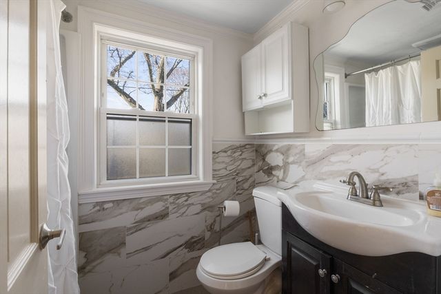 20 Brae Rd, Quincy, MA 02169