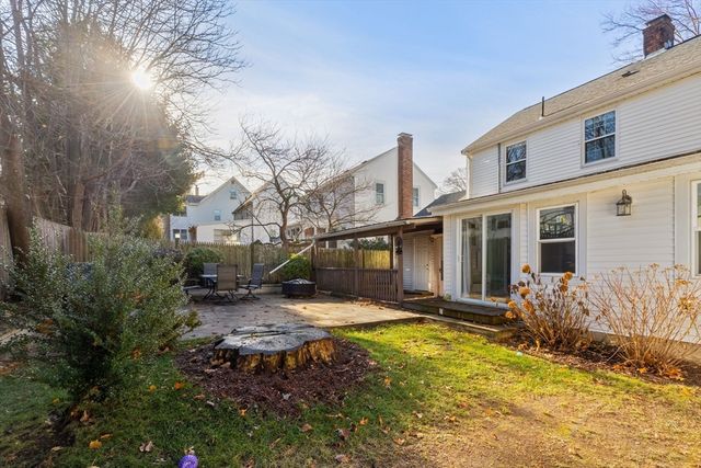 20 Brae Rd, Quincy, MA 02169