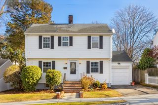 20 Brae Rd, Quincy, MA 02169