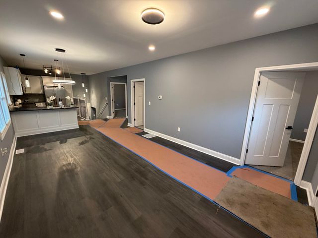 132 W 43rd Avenue, Gary, IN 46408