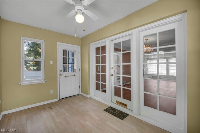 17429 Scottsdale Boulevard, Shaker Heights, OH 44120