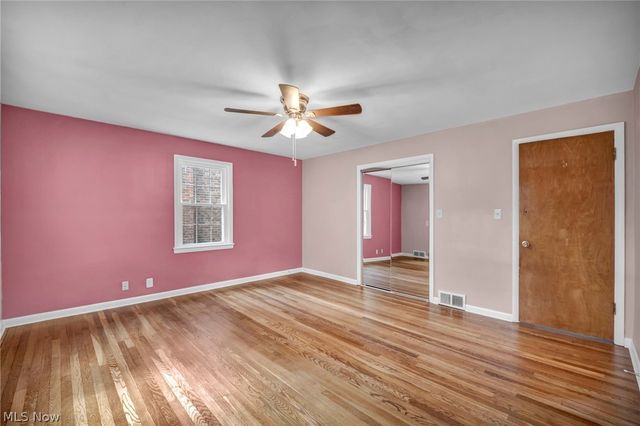 17429 Scottsdale Boulevard, Shaker Heights, OH 44120