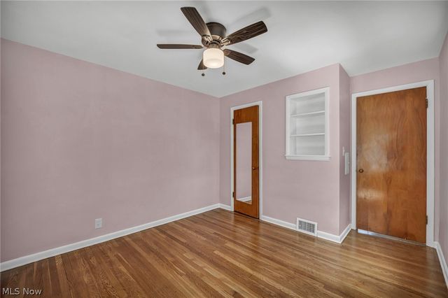 17429 Scottsdale Boulevard, Shaker Heights, OH 44120
