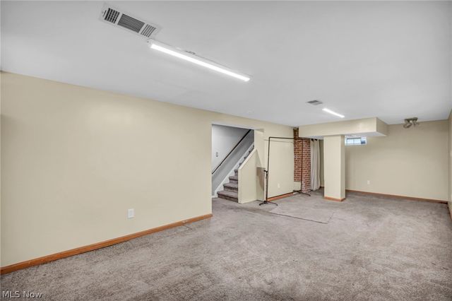 17429 Scottsdale Boulevard, Shaker Heights, OH 44120