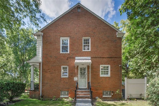 17429 Scottsdale Boulevard, Shaker Heights, OH 44120