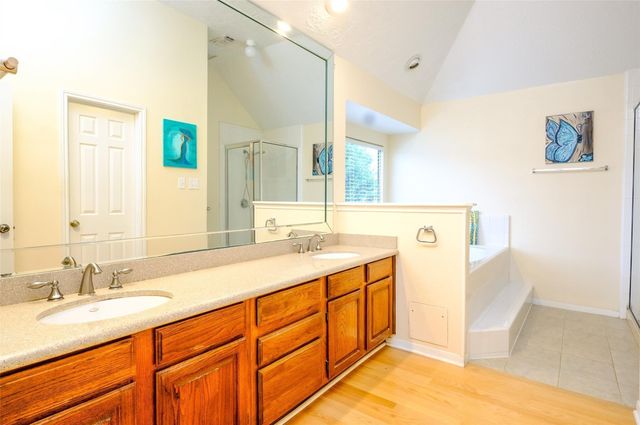 2520 Hadley Circle, Sugar Land, TX 77478