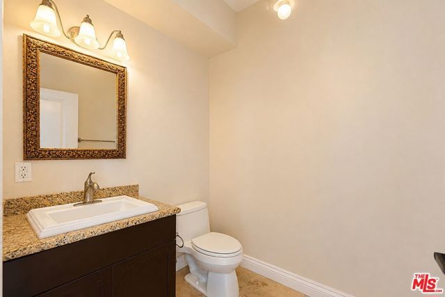 9049 Alcott Street 304, Los Angeles, CA 90035