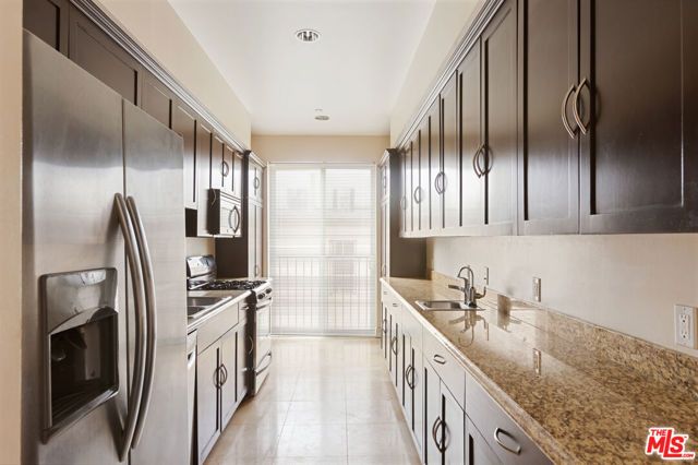 9049 Alcott Street 304, Los Angeles, CA 90035