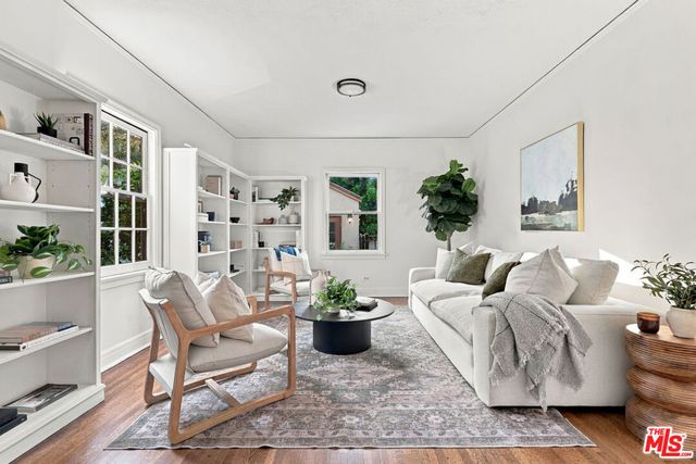 1017 N Howard Street, Glendale, CA 91207