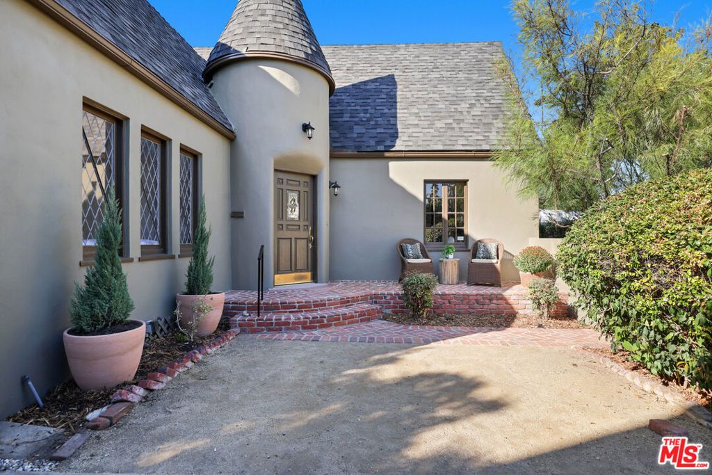 1017 N Howard Street, Glendale, CA 91207 — photo 2
