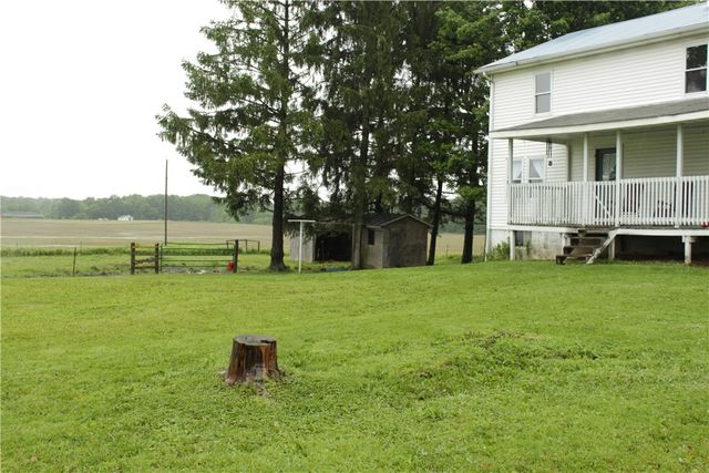 1667 District Road, Fairview Twp, PA 16124