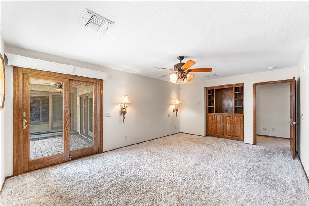 Image 23 of property listing at 41628 Crispi Lane, Quartz Hill, CA 93536