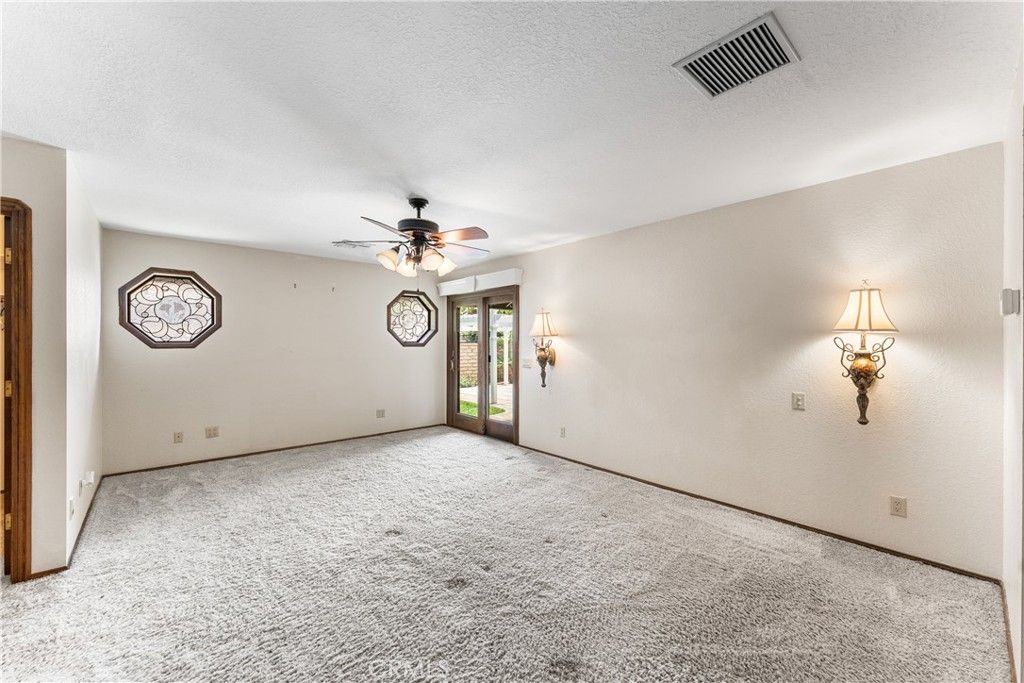 Image 25 of property listing at 41628 Crispi Lane, Quartz Hill, CA 93536
