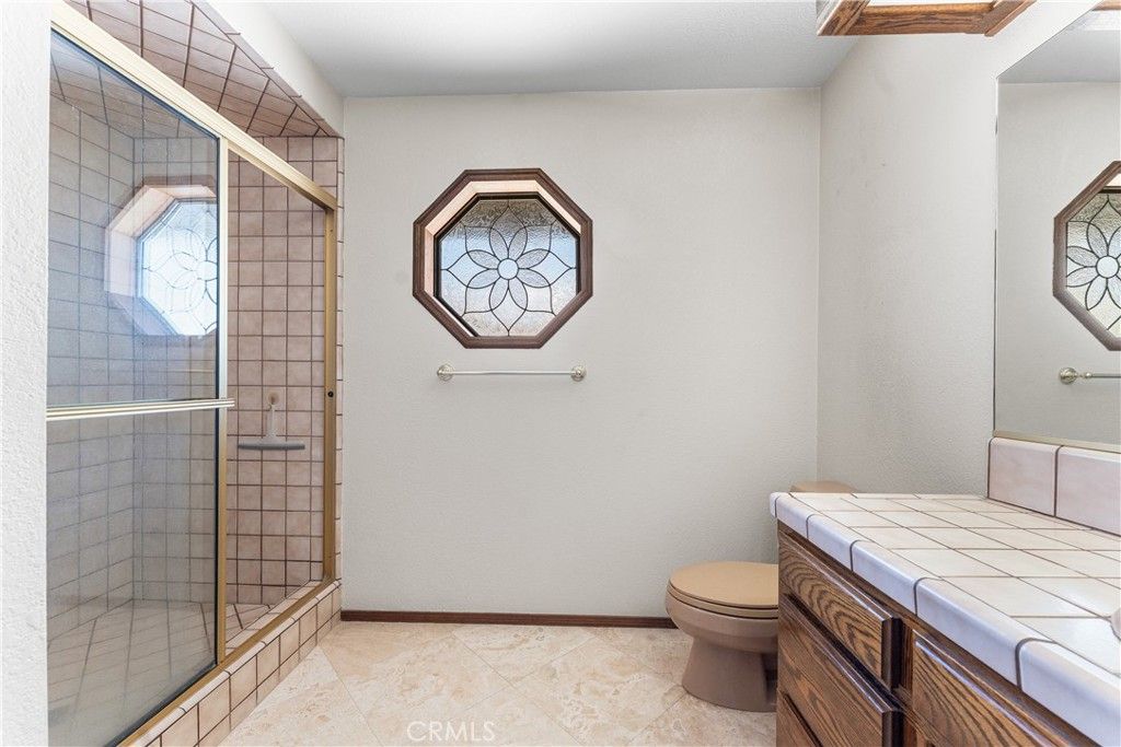 Image 32 of property listing at 41628 Crispi Lane, Quartz Hill, CA 93536