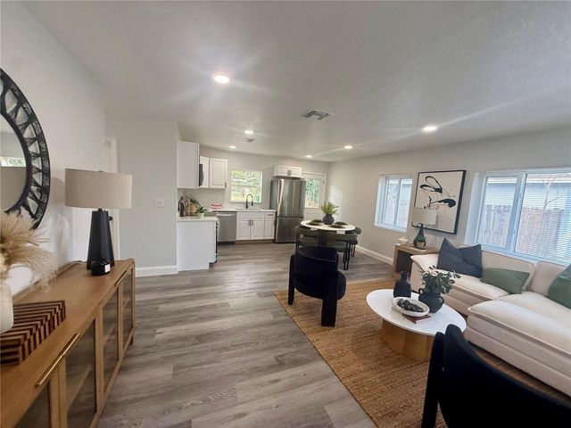 825 E CHURCH AVE, Longwood, FL 32750