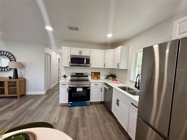 825 E CHURCH AVE, Longwood, FL 32750
