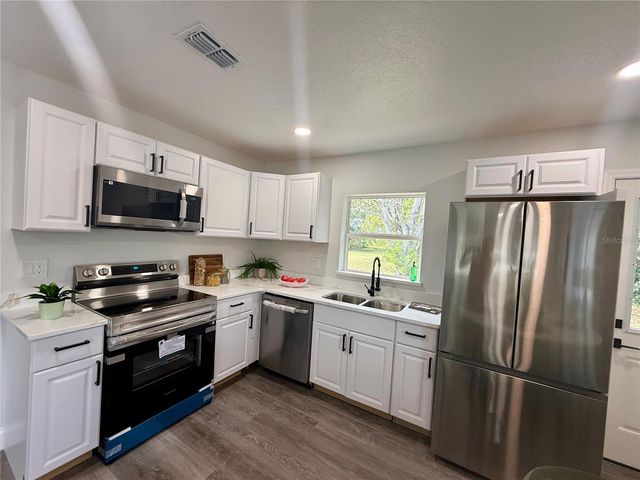 825 E CHURCH AVE, Longwood, FL 32750