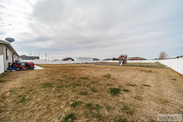 111 N 3962 E, Rigby, ID 83442