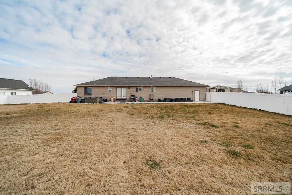 Image 39 of property listing at 111 N 3962 E, Rigby, ID 83442
